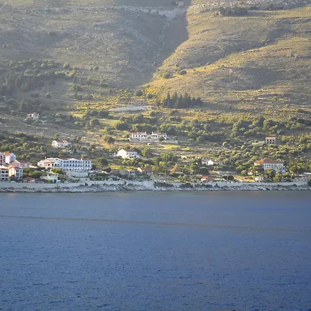 E Mare Апартаменты
