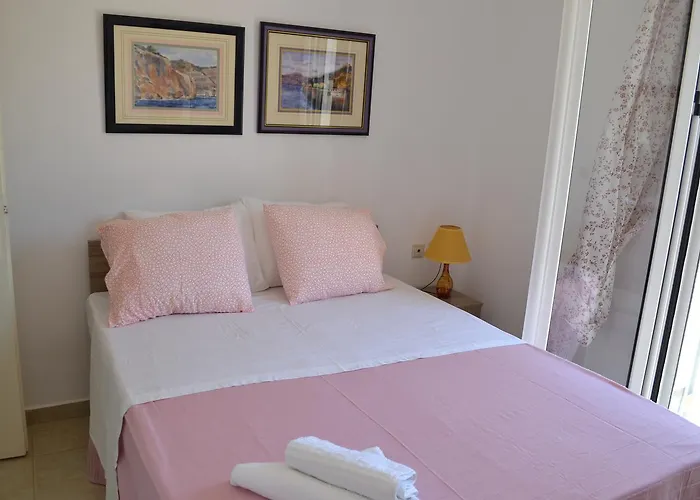 韦尔迪马蕾公寓 公寓 *