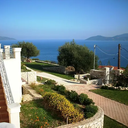 E Mare * Agia Efimia