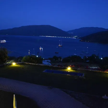 Апартаменты E Mare Айя-Евфимия